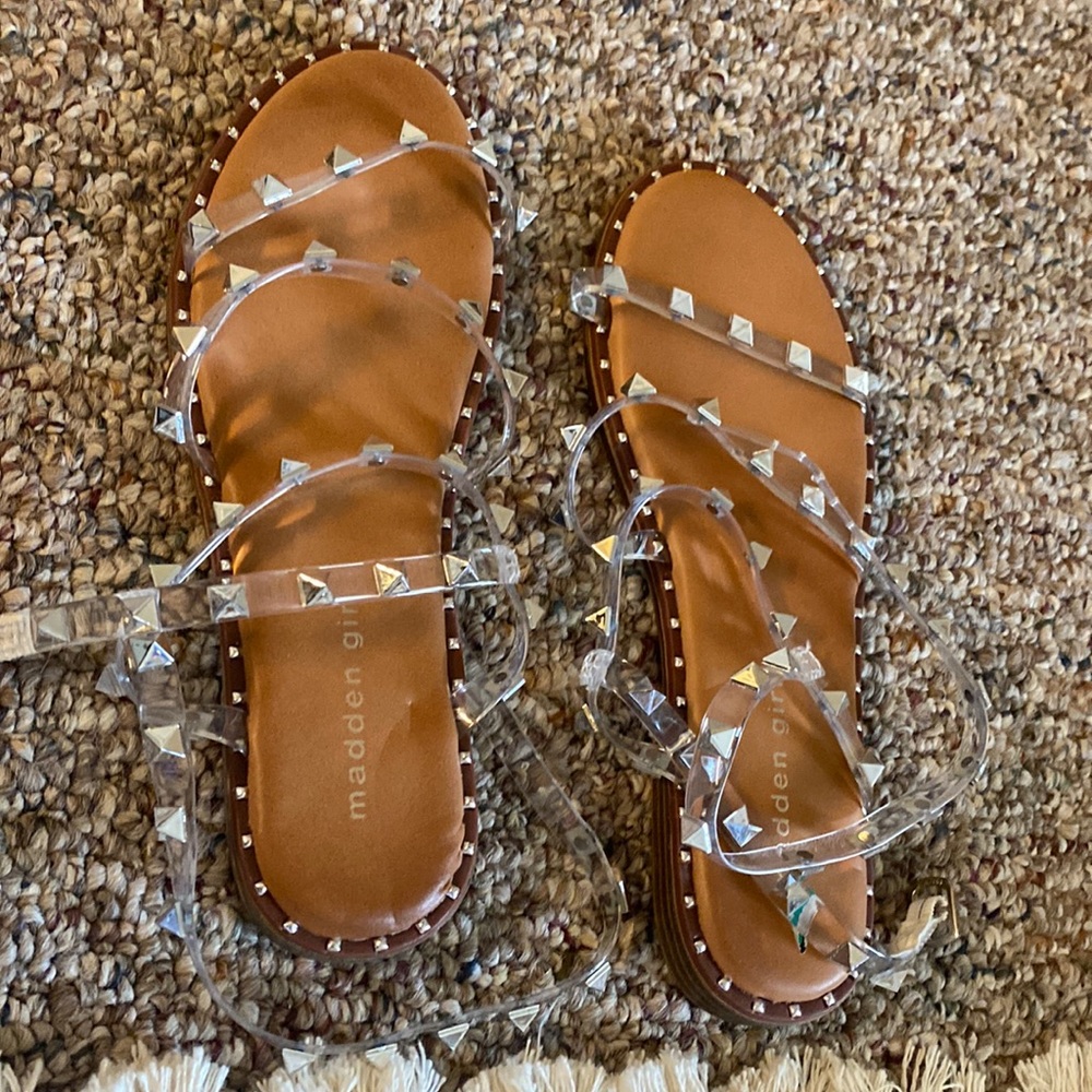 Strap up sandals